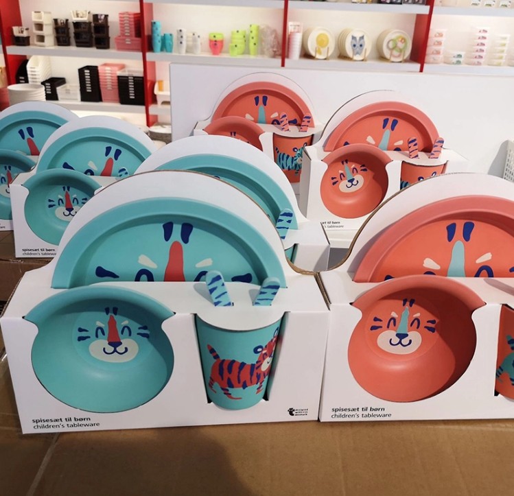 Hot sales Bamboo fiber Kids dinnerware set Plastic Dinner Table Set