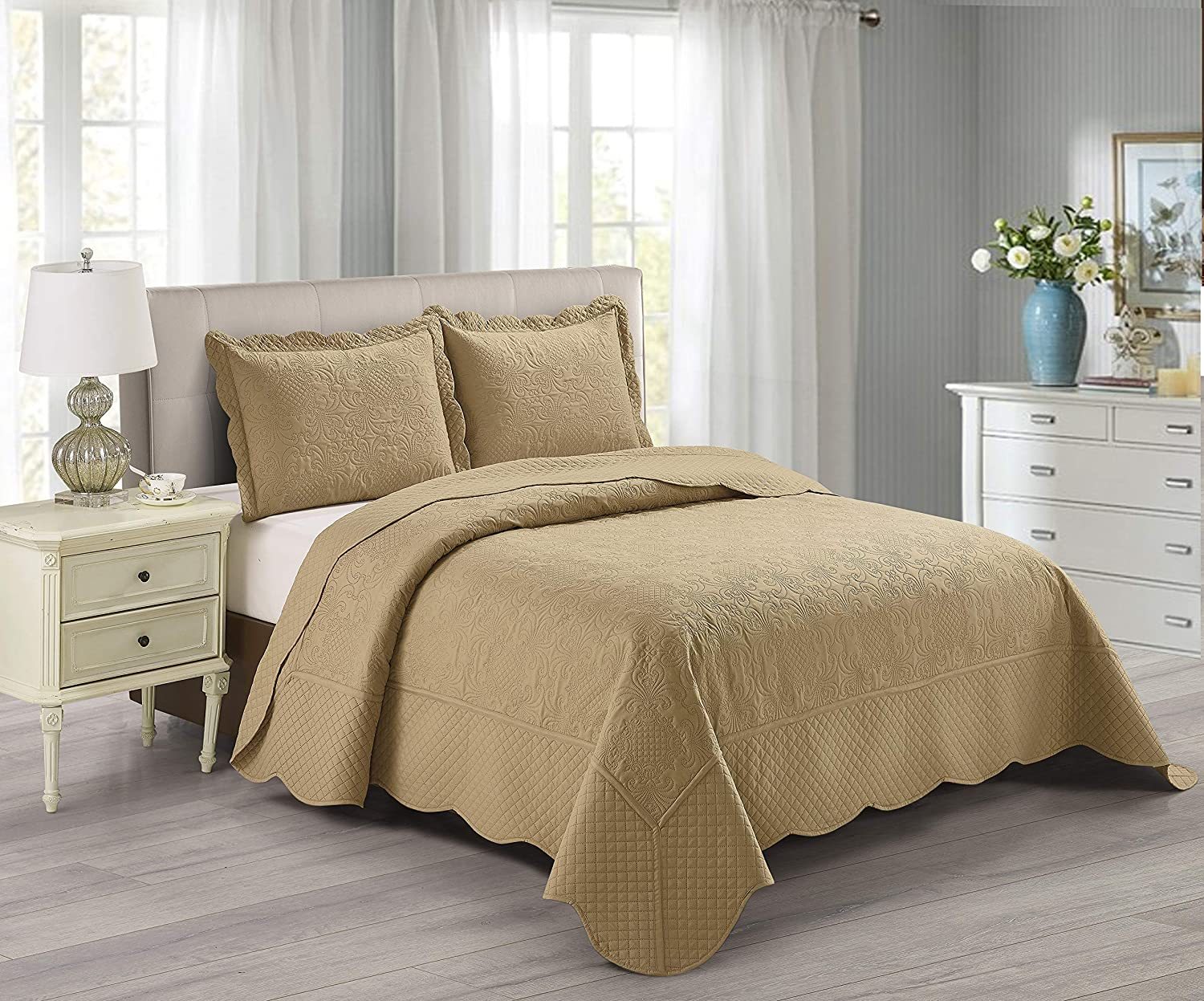 Hot Selling Good Quality set of bed linen Fabric Ultrasonic Quilt