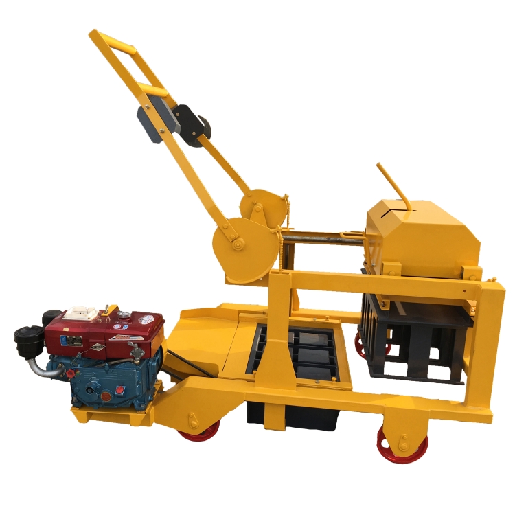 Mobile Block Molding Machine/Egg Laying Machine  Model EBM03 / EBM05