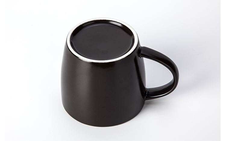Custom Design 400ml Ceramic Coffee Mug Black With Big Handle