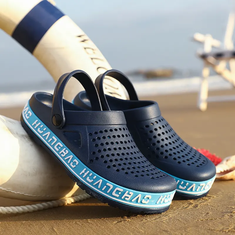 New Fashion Men Sandals Summer Beach Clogs Wholesale