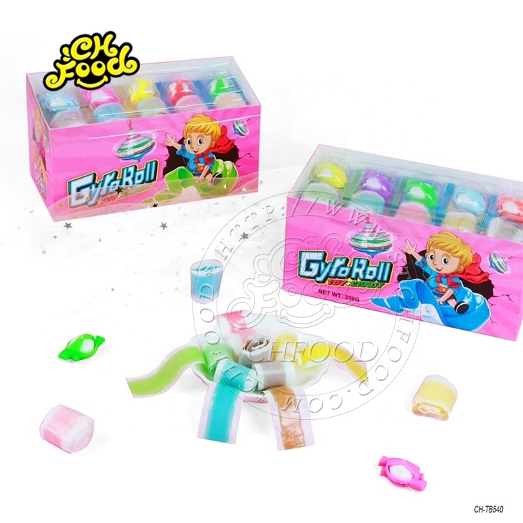 Box Packing Whistle Gyro Toy With Fruit Flavor Gummy Roll Candy