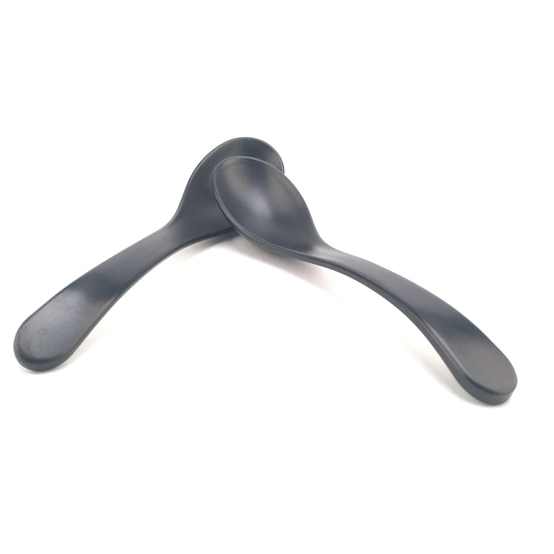 Hign design Economical factory cheap melamine frosted black restaurant soup spoon plastic seving spoon