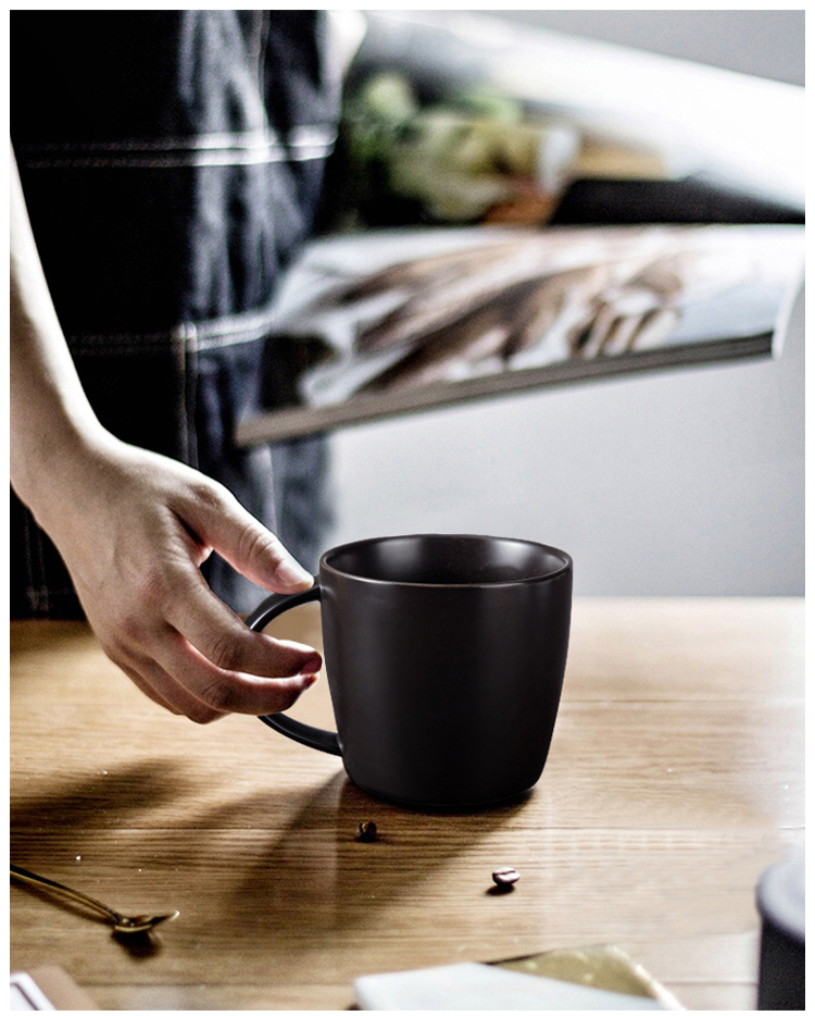 Custom Design 400ml Ceramic Coffee Mug Black With Big Handle