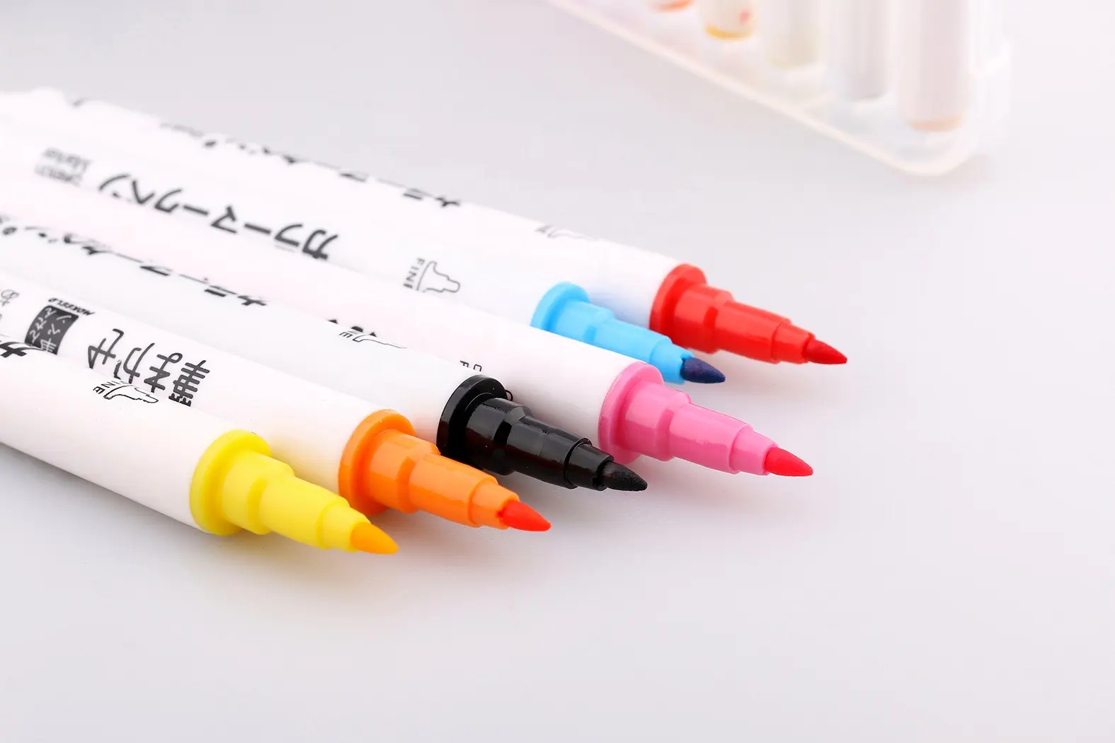 High Quality Dual Tip Alcohol Based Round Shape Watercolor Art Marker Pen Set For Kids Adults Painting