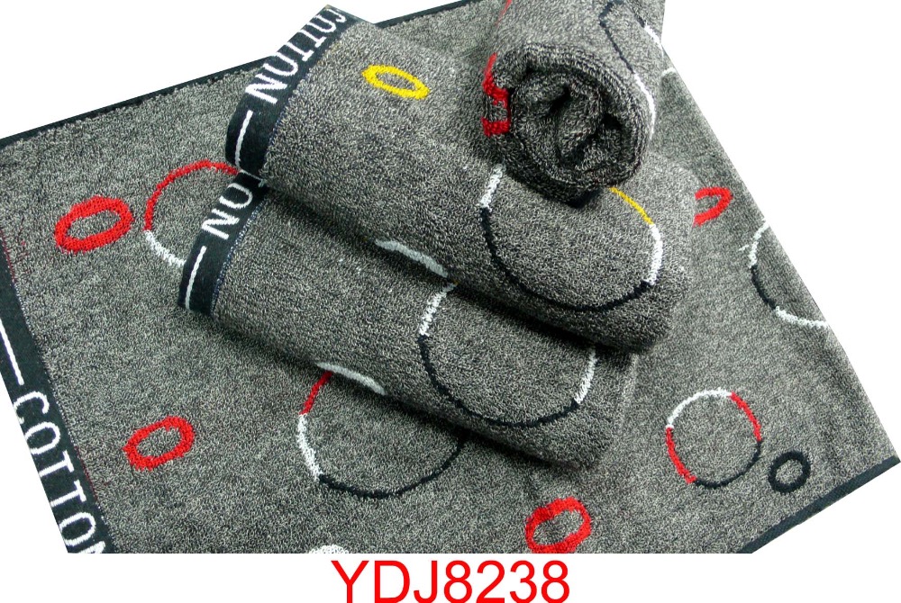 jacquard border bath towel