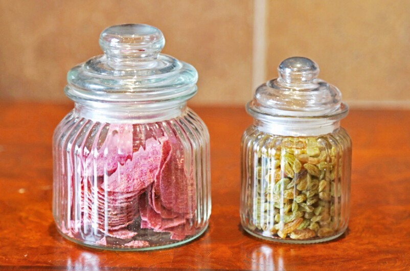 Wholesale Smart strip glass storage jar for fresh tea or herbs