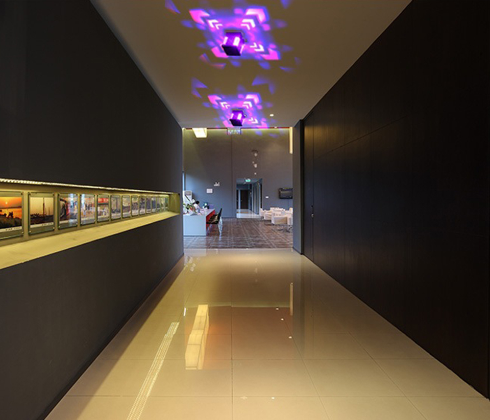 3W LED-Wandleuchte AC85-265V Novelties Leuchtende Wandleuchten mit quadratischem Loch für die Dekoration von Dachbodentreppen