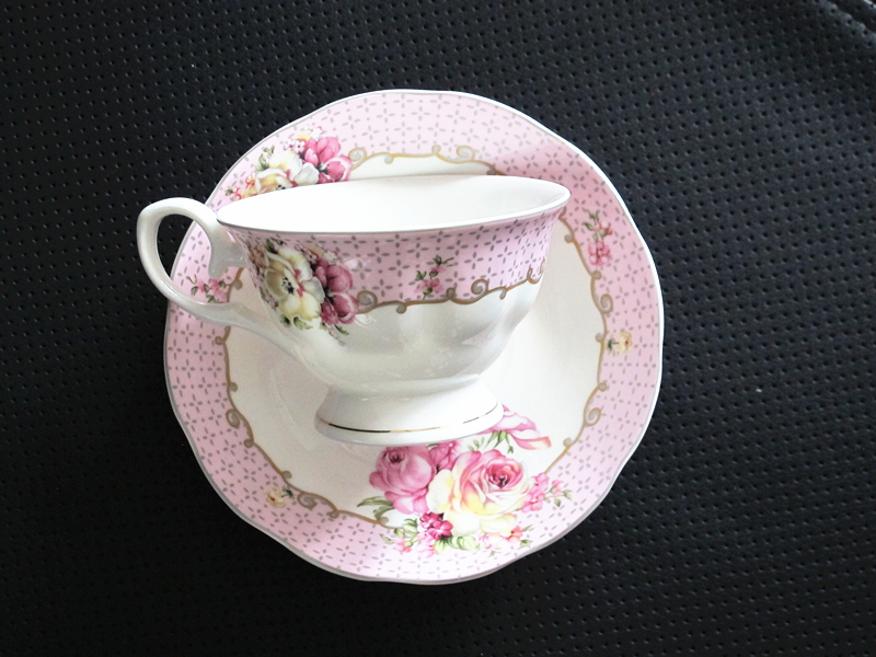 Hot Selling 15pc European Ceramic Tea Set Oem Design British Porcelain Coffee Cup And Saucer Set