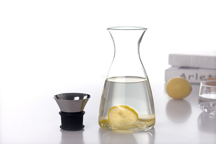 Haonai Hand mouth glass pitcher with lid and spout glass water carafe