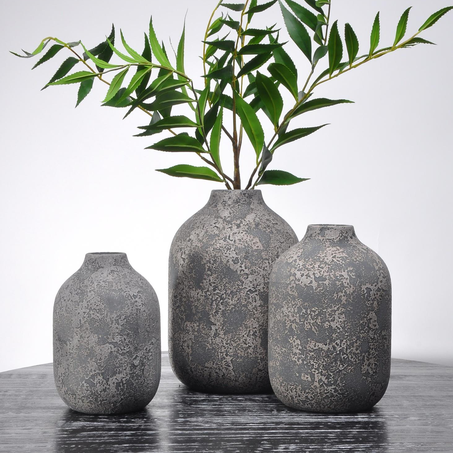 Modern gray color rough frosted design cheap cement retro  flower vase