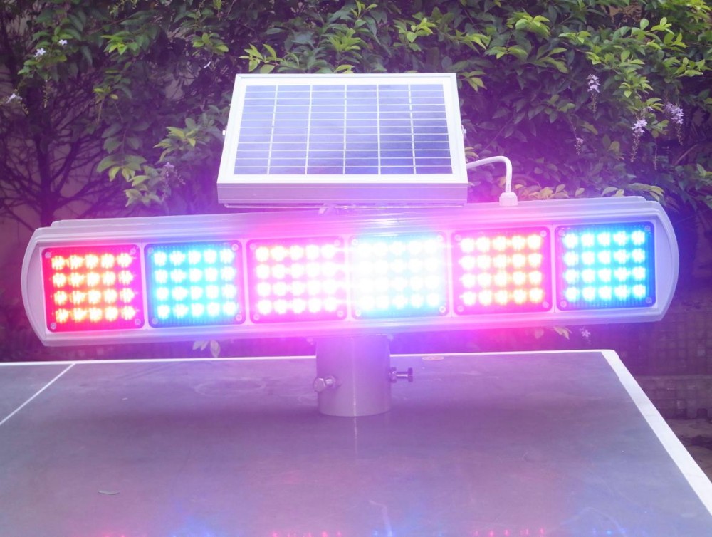 Red solar led traffic lights flashing warning signal single for road safety
