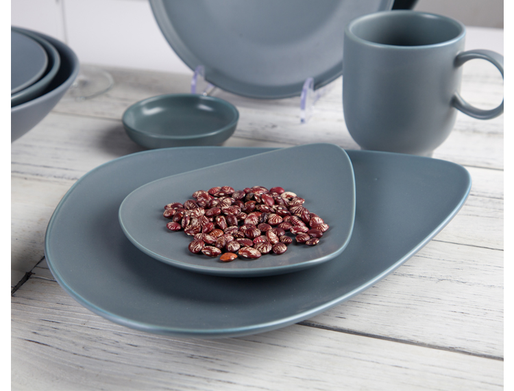 Theme Restaurant Food Dish Grey Triangle Shallow Plate