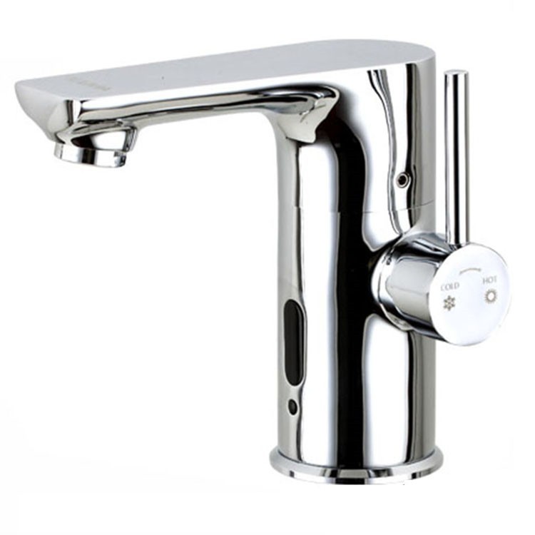 Smart technology-oriented automatic sensor taps