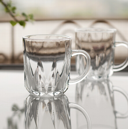 8oz/240ml clear glass beer cup with embossed design