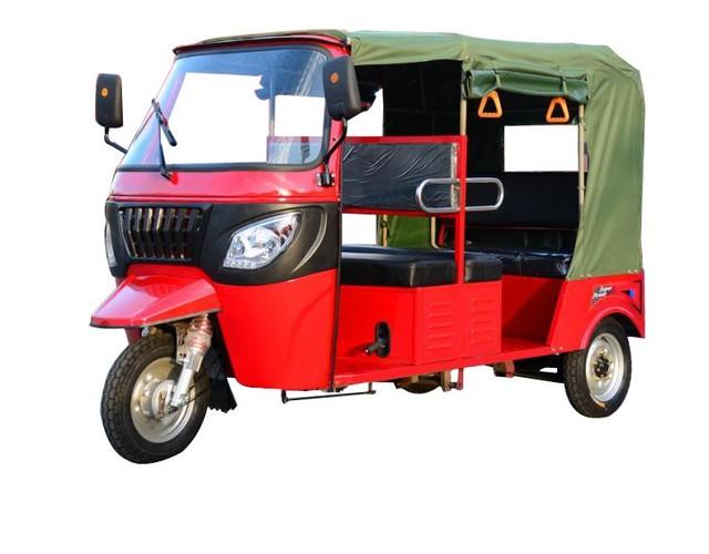 bajaj 200cc trike