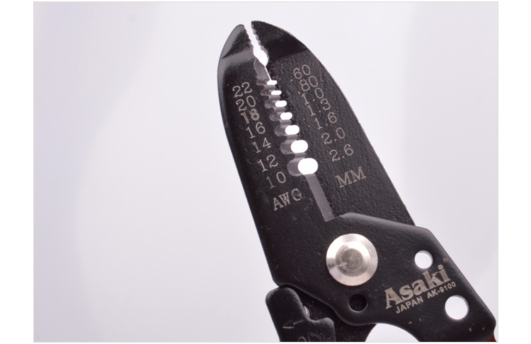 ASAKI AK-9100 Carbon Steel Multi-use Crimping Tool Electric Wire Stripper Plier Cable Cutter Functional Wire Stripping 0.6-2.6mm