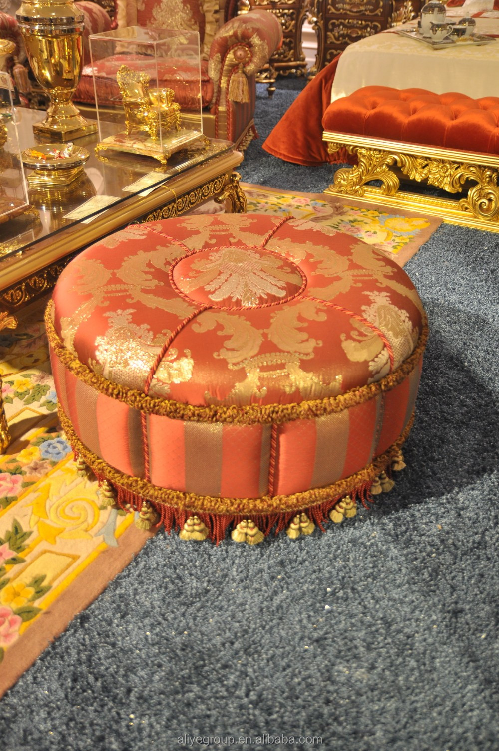 luxury dubai bedroom furniture set for sale from foshan