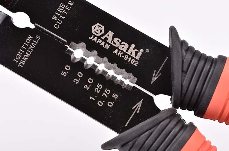 ASAKI AK-9102  5 in 1 Wire Stripper Pliers Multi-use Cable Stripper Wire Cutter Crimping Tool  Manual Pliers Alloy Steel