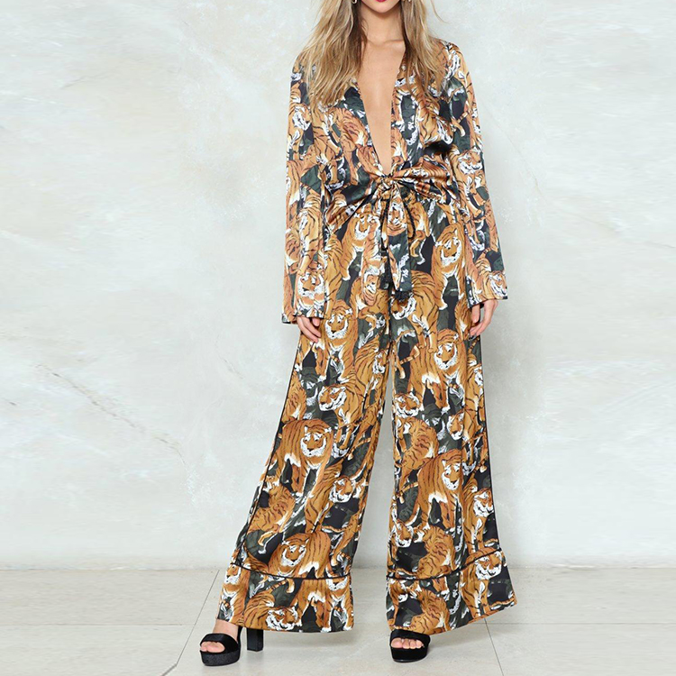 Guangzhou YILEYA spring women floral print long sleeves jumpsuits garment ,one piece jumpsuit for ladies
