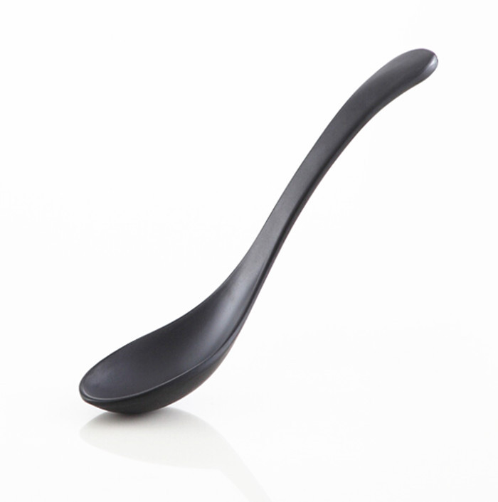 Wholesale black kitchen spoon restaurant melamine dinner noodle ramen plastic spoon
