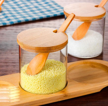 Wholesale Clear Glass Spice Jar for Salt, Pepper, Herbs and Spices