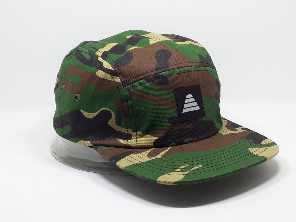 Popular product polyester camo fabric leather strap camp 5 panel hat caps hats neon trucker hat