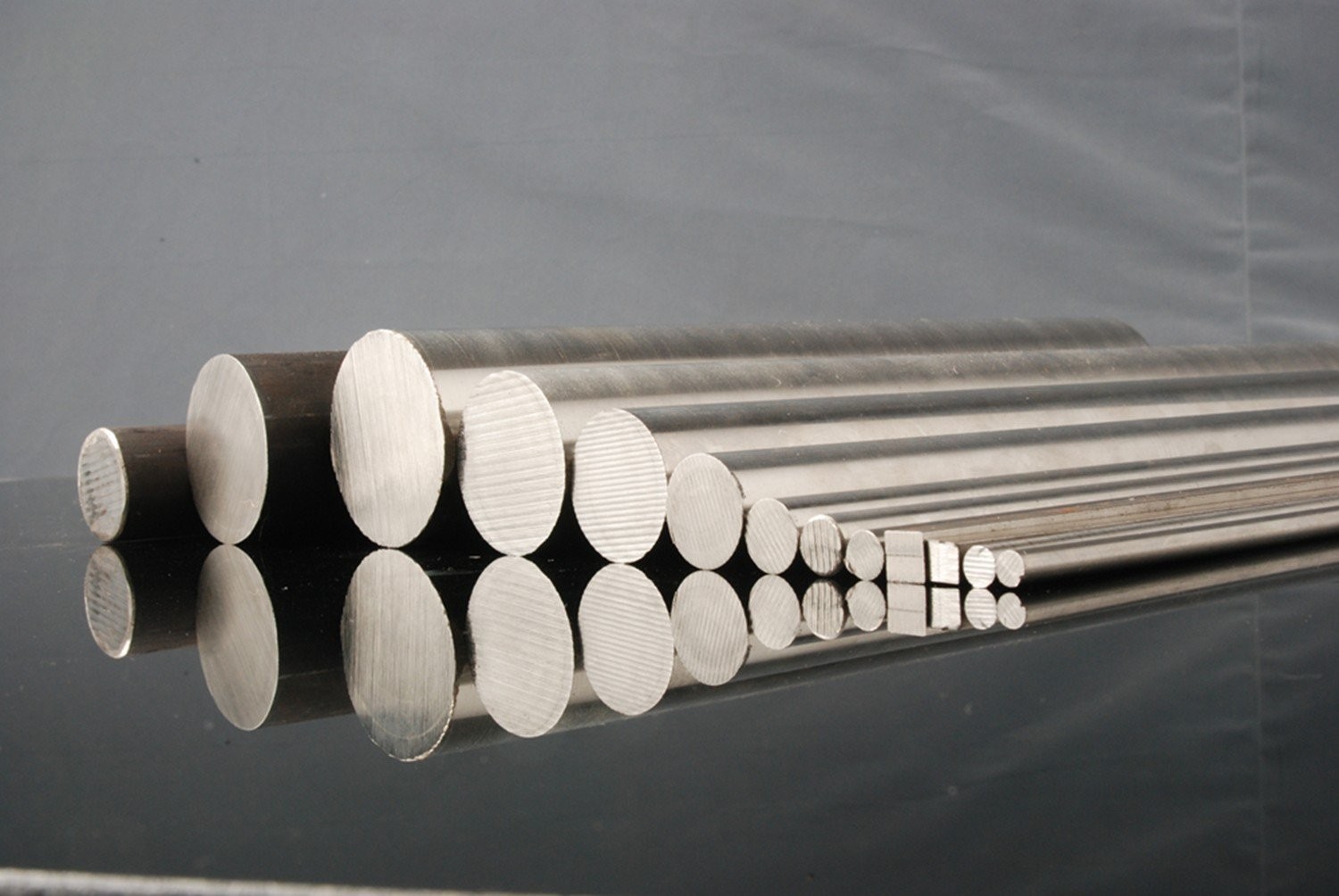 Factory price 304 316L stainless steel round bar bright steel rod 201 304 Round bar stainless steel 12mm iron rod price