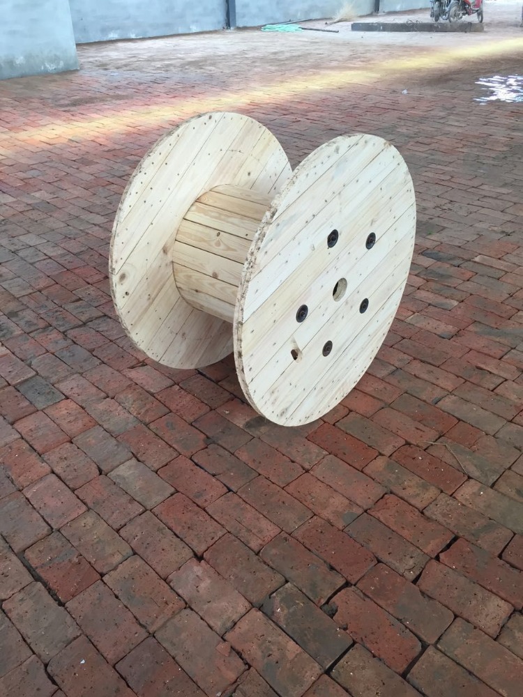 200 Bobine Di Legno Per Filato E Nastro – Piccoli Roccetti In Legno Lucidato, Non Finiti, Per Hobby Creativi E Organizzazione, 14x13 Mm
