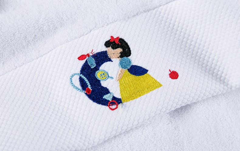 embroidered white 100% cotton hotel 70x140 bath towel fabric