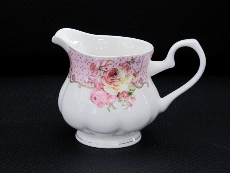 Hot Selling 15pc European Ceramic Tea Set Oem Design British Porcelain Coffee Cup And Saucer Set