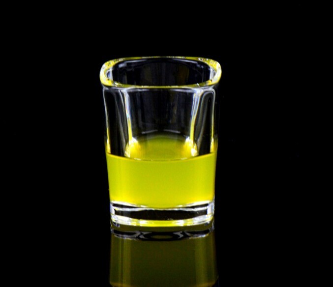 Haonai square shape 15ml mini shot glass liquor glass wholesales glass