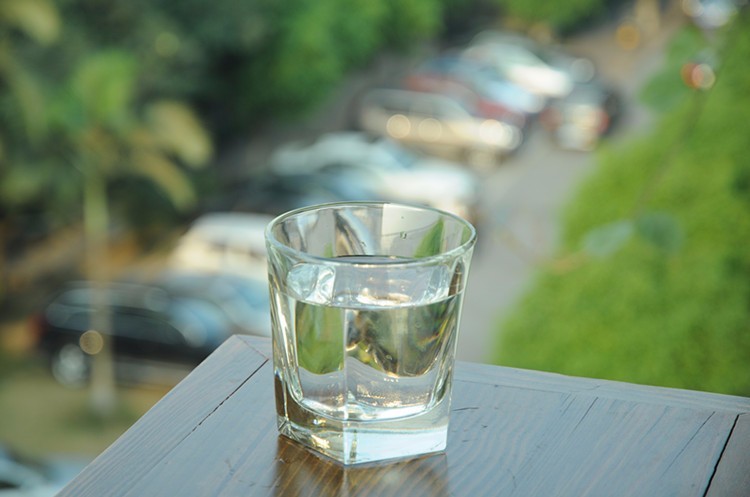 Unique Design Pentagonal Whisky Shot Glass Clear Mini Glass Cup Octagon