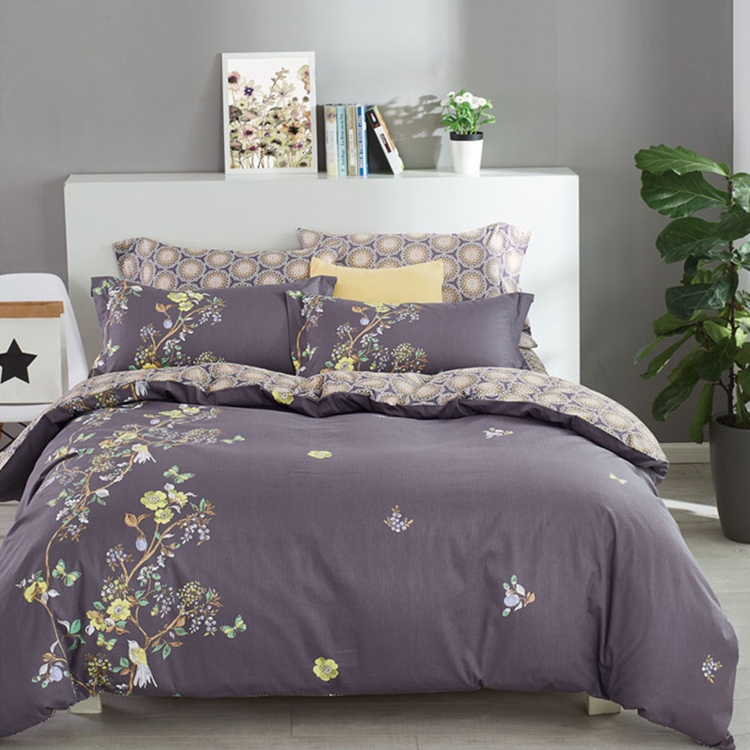 China newest bedsheets design 7 piece bedding set for bedroom