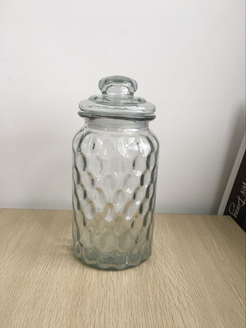 Custom Embossment Tea Coffee Food Healthy Glass Storage Jar With glass Lid