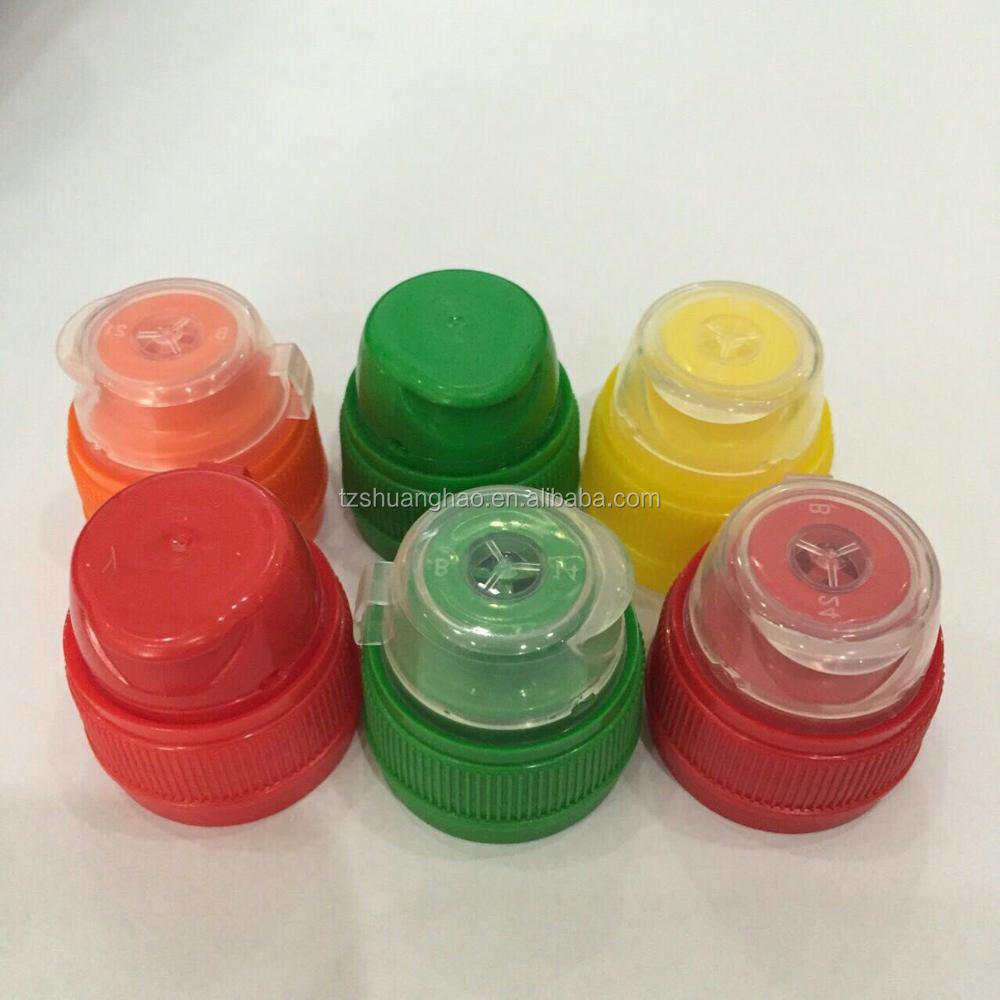 ペットボトルのフタ ペットボトルのフタに広がる小さな世界観に魅了！制作者に話を