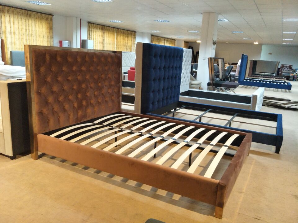 Top queen size wooden bed frame for bedroom