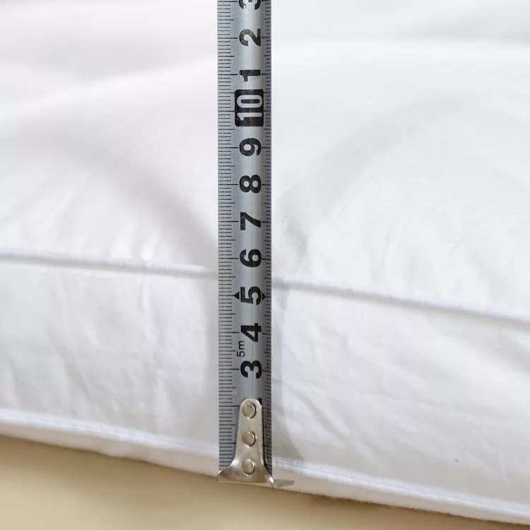 Yalan Wholesales Hot Selling High Quality Hotel Mattress Topper With Oeko Tex White Duck Feather for Hotel Home Use