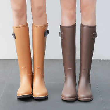 knee high galoshes