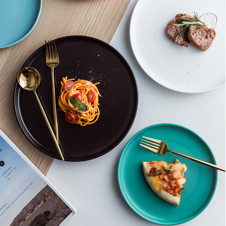 Wholesale Black Porcelain Nordic Restaurant Matte Plates Dishes Ceramic Dinner Plate For Wedding