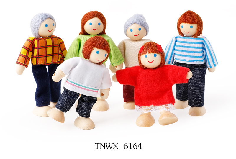 New style hot sale high quality wooden doll house furniture accessories natural solid wood furniture toys