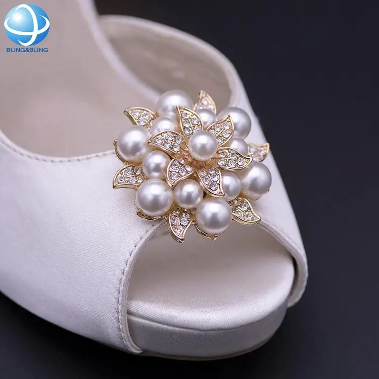 Silver rhinestone white pearl shoe clips wedding pearl shoe decorations