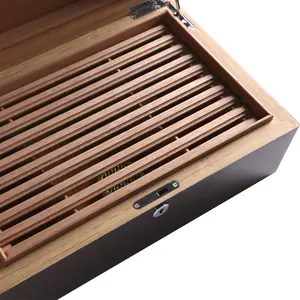 Desktop Cedar Wooden Humidor Matte Surface Handmade Wood Cigar Box Hold 10-20 Cigars with Hygrometer and Humidifier Cigar Humidor