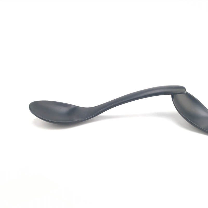 Luxury custom high quality 100% melamine frosted black soup spoon ramen noodle spoon plastic spoon