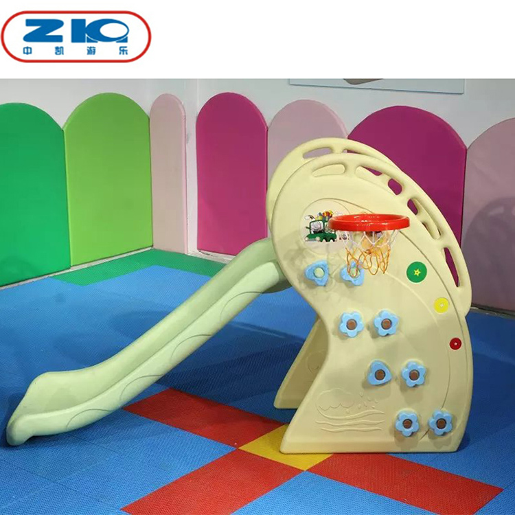 2020 hot sale factory  plastic preschool slide indoor  playground  flower cartoon with basketball hoop