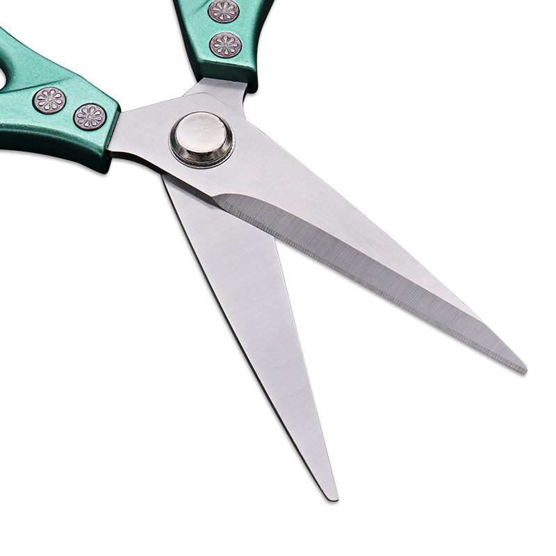 vegetable fish duck cut chicken bone kitchen shears