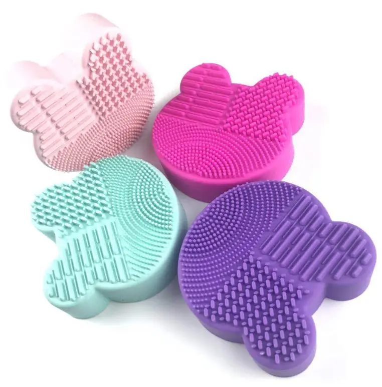 Girl's Best Gift Used for Daily Cleaning Silicone Face Cleansing Brush