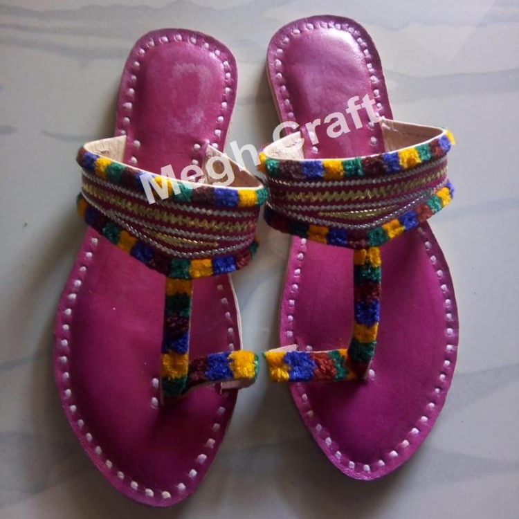 designer kolhapuri chappals online