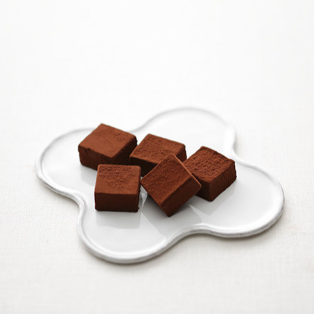 chocolate distributors