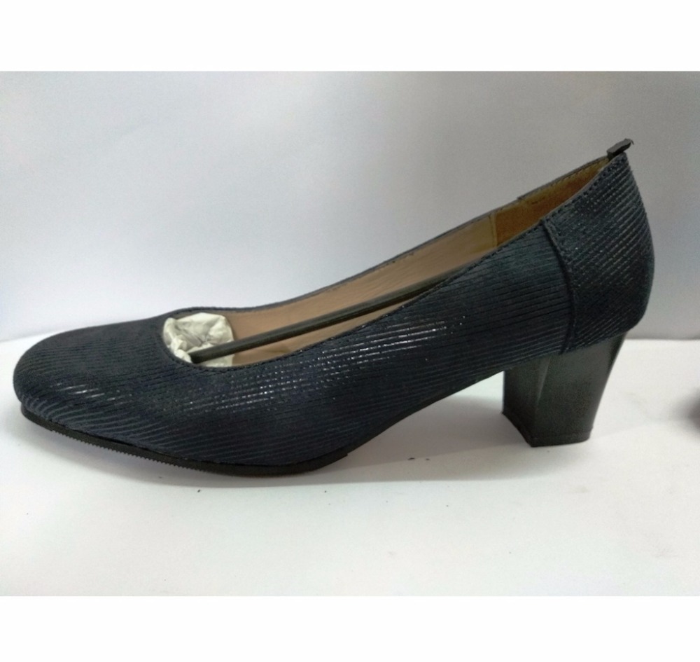 comfortable black dress shoes for women